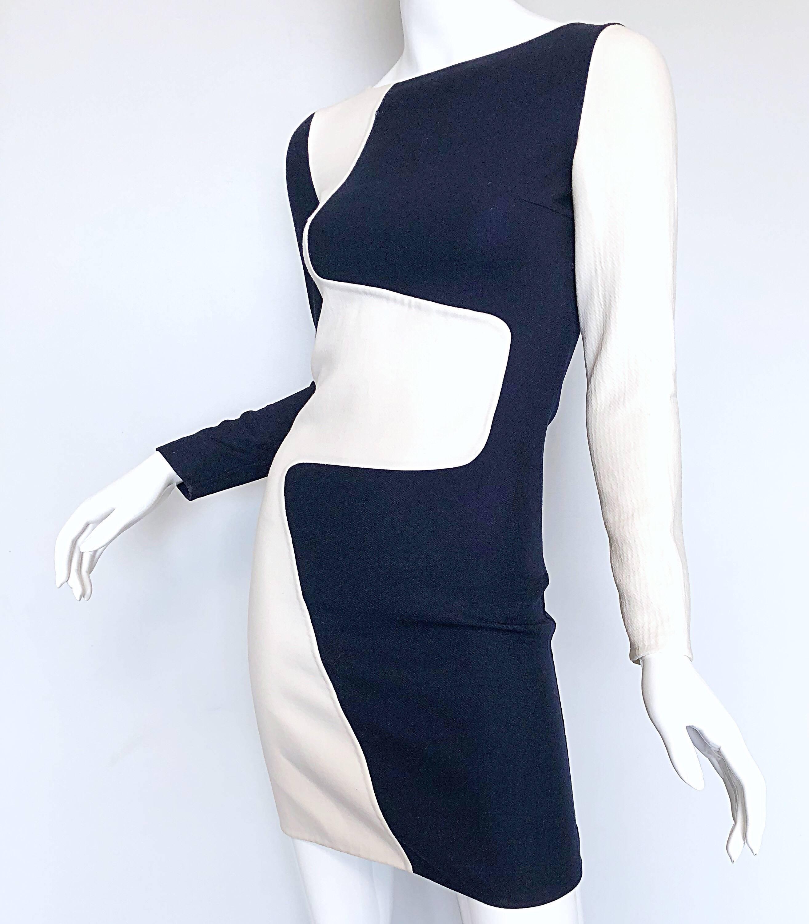 Michael Kors Collection Spring 2013 Size 0 / 2 Navy Blue and White Puzzle Dress In Excellent Condition For Sale In San Diego, CA