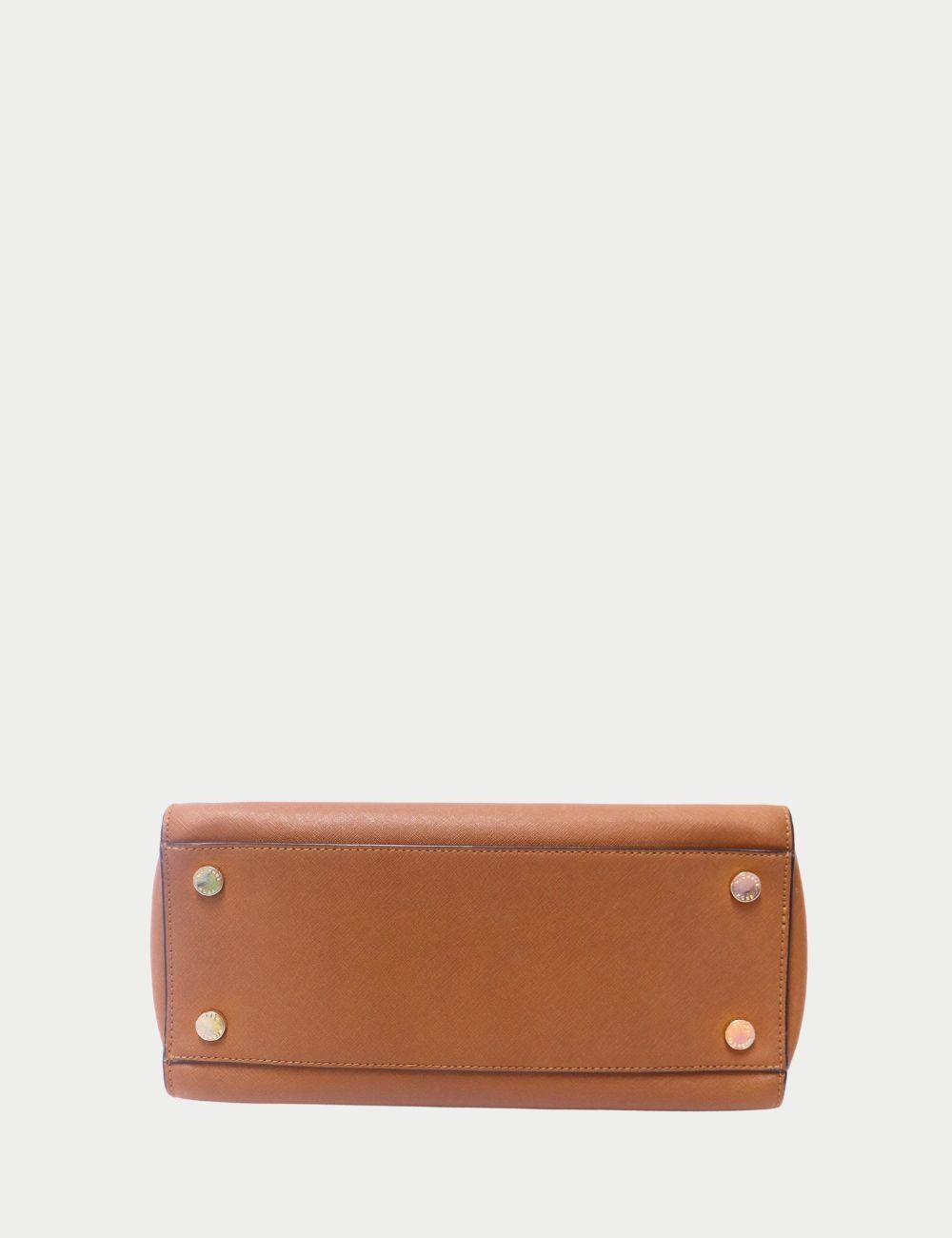 Michael Kors In Good Condition For Sale In Amman, JO