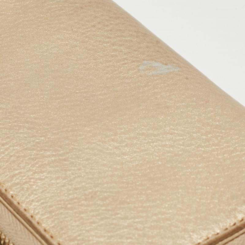 Michael Kors Gold Leder Jet Set Zip Around Continental Brieftasche mit Reißverschluss im Angebot 1