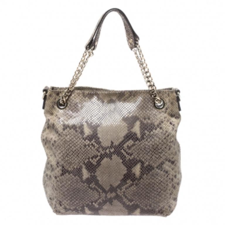 Michael Kors Grün/Schwarz Pythongeprägte Wildleder-Kettentasche Damen im Angebot