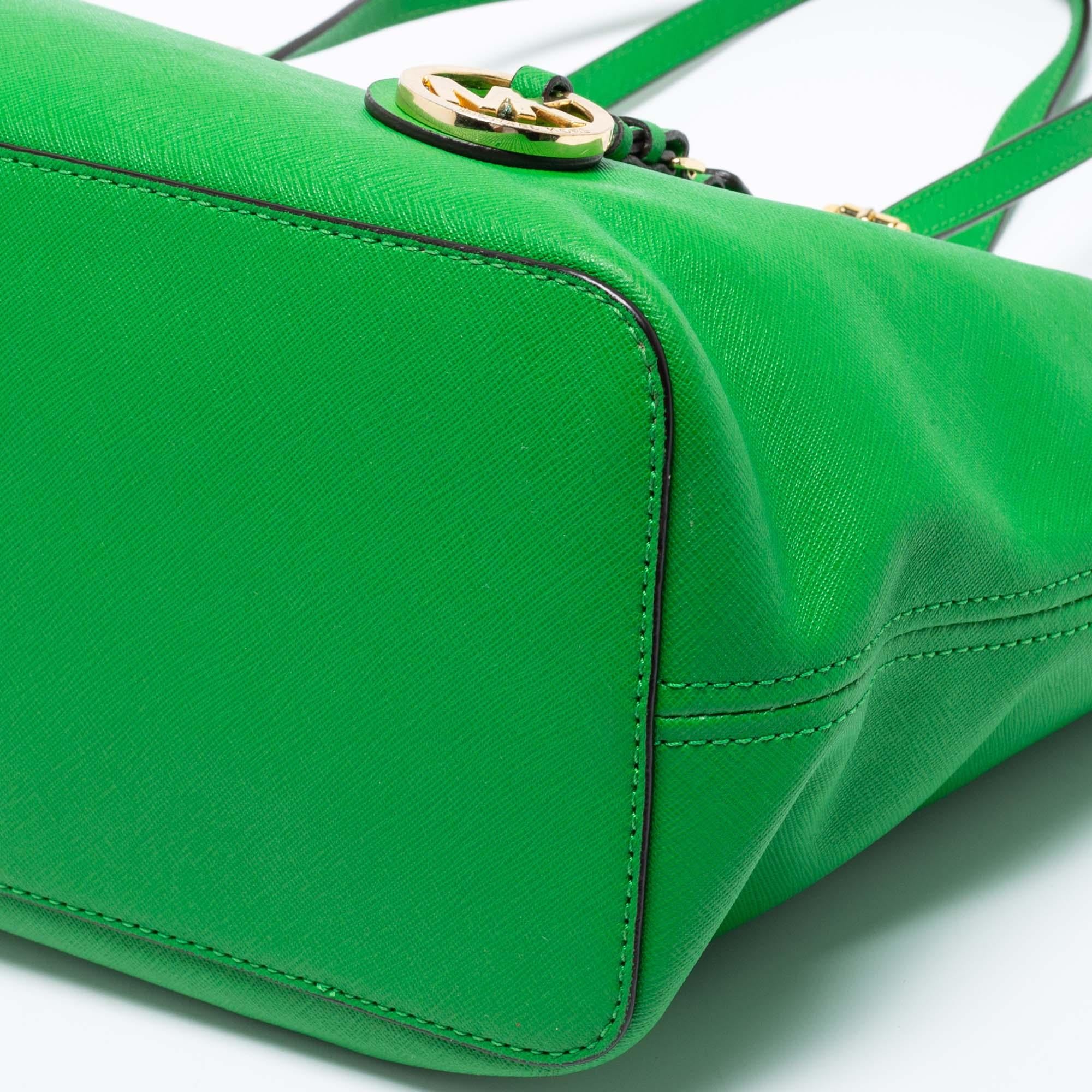 Michael kors outlet green tote
