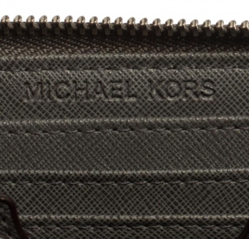 Michael Kors Grey Python Embossed Leather Multi Function Wristlet Phone Case For Sale 2