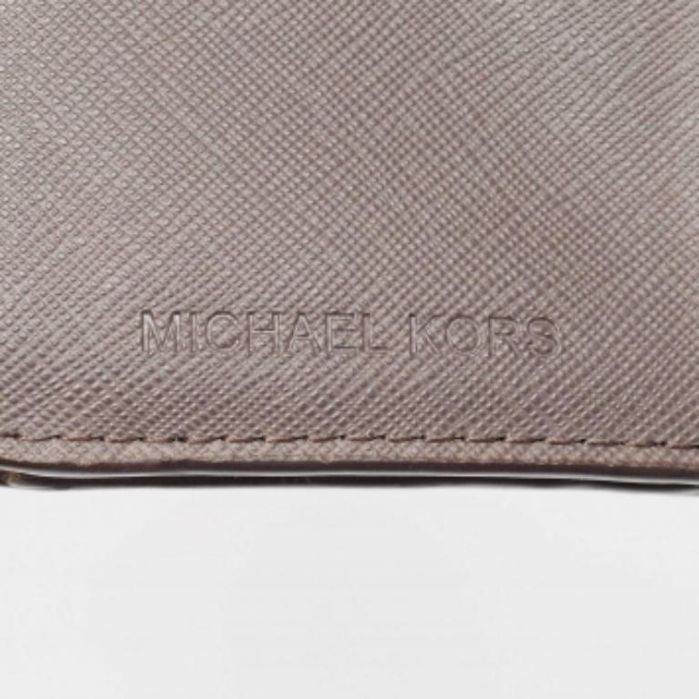 Michael Kors Cartera compacta francesa de piel saffiano gris Gris en venta