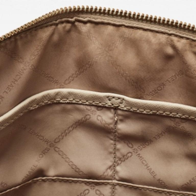 Michael Kors Hell Beige Leder Medium Top Zip Jet Set Tote mit Reißverschluss im Angebot 1