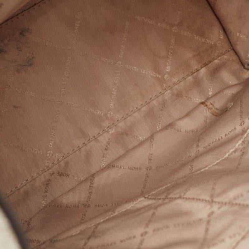Michael Kors Off White/Pink Signature Coated Canvas Large Kenly Tote For Sale 1