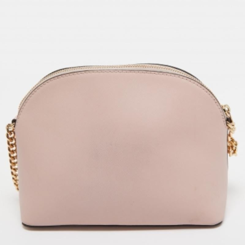 Michael Kors sac à bandoulière emmy en cuir rose Bon état - En vente à Dubai, Al Qouz 2