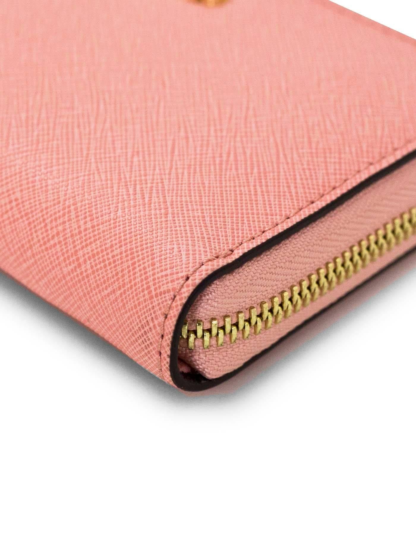 Women's Michael Kors Pink Zippy Wallet/Wristlet