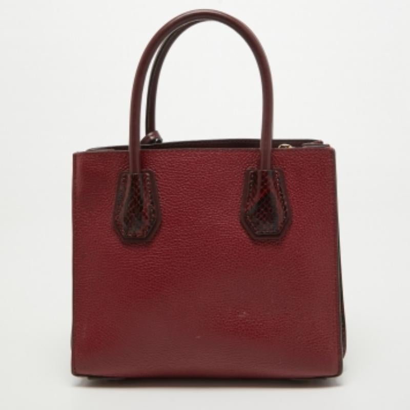 Marron Michael Kors - Petit fourre-tout Mercer en cuir rouge/brungundy en vente