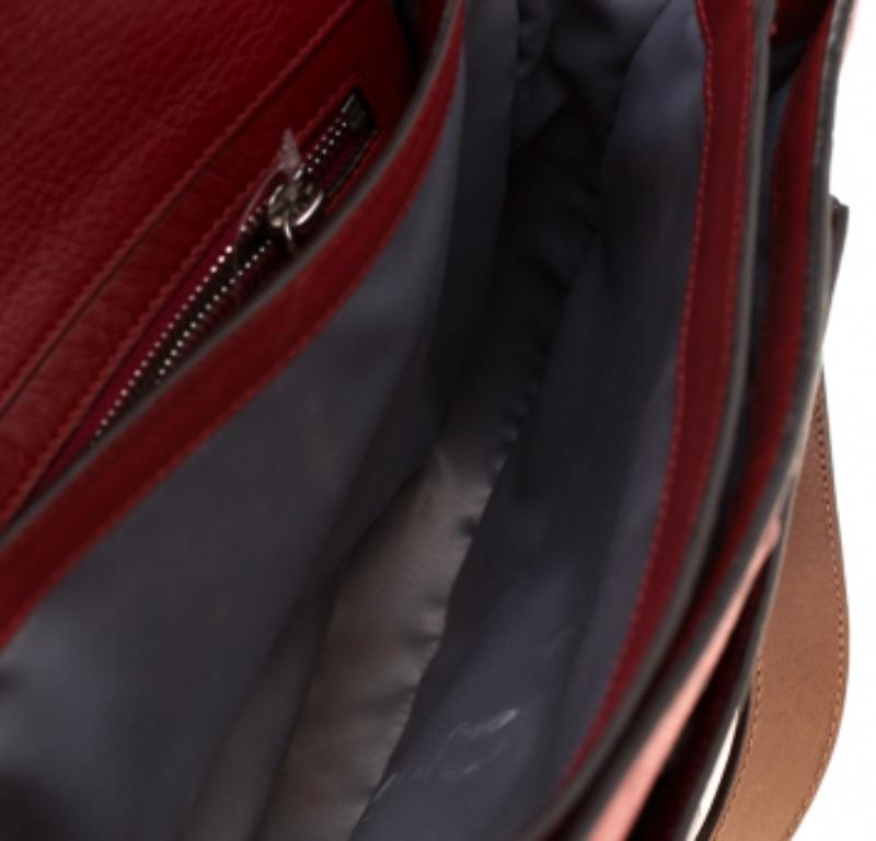 Michael Kors Bolso Gia en piel grabada de cocodrilo y avestruz rojo y marrón en Bueno estado para la venta en Dubai, Al Qouz 2