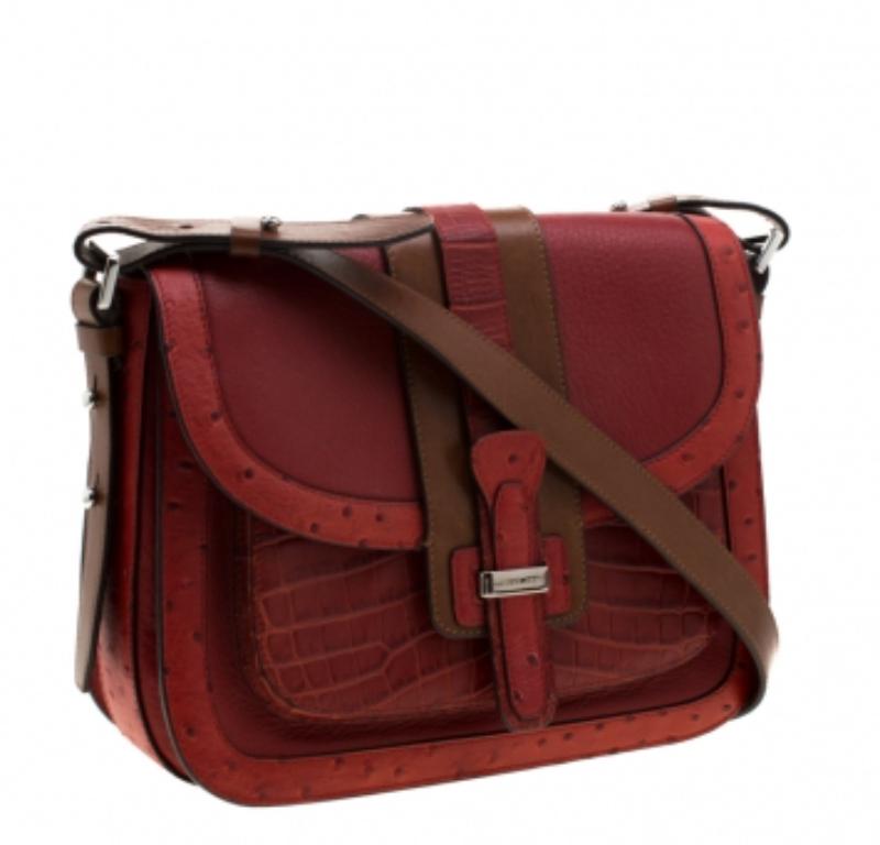 Michael Kors Bolso Gia en piel grabada de cocodrilo y avestruz rojo y marrón en venta 2