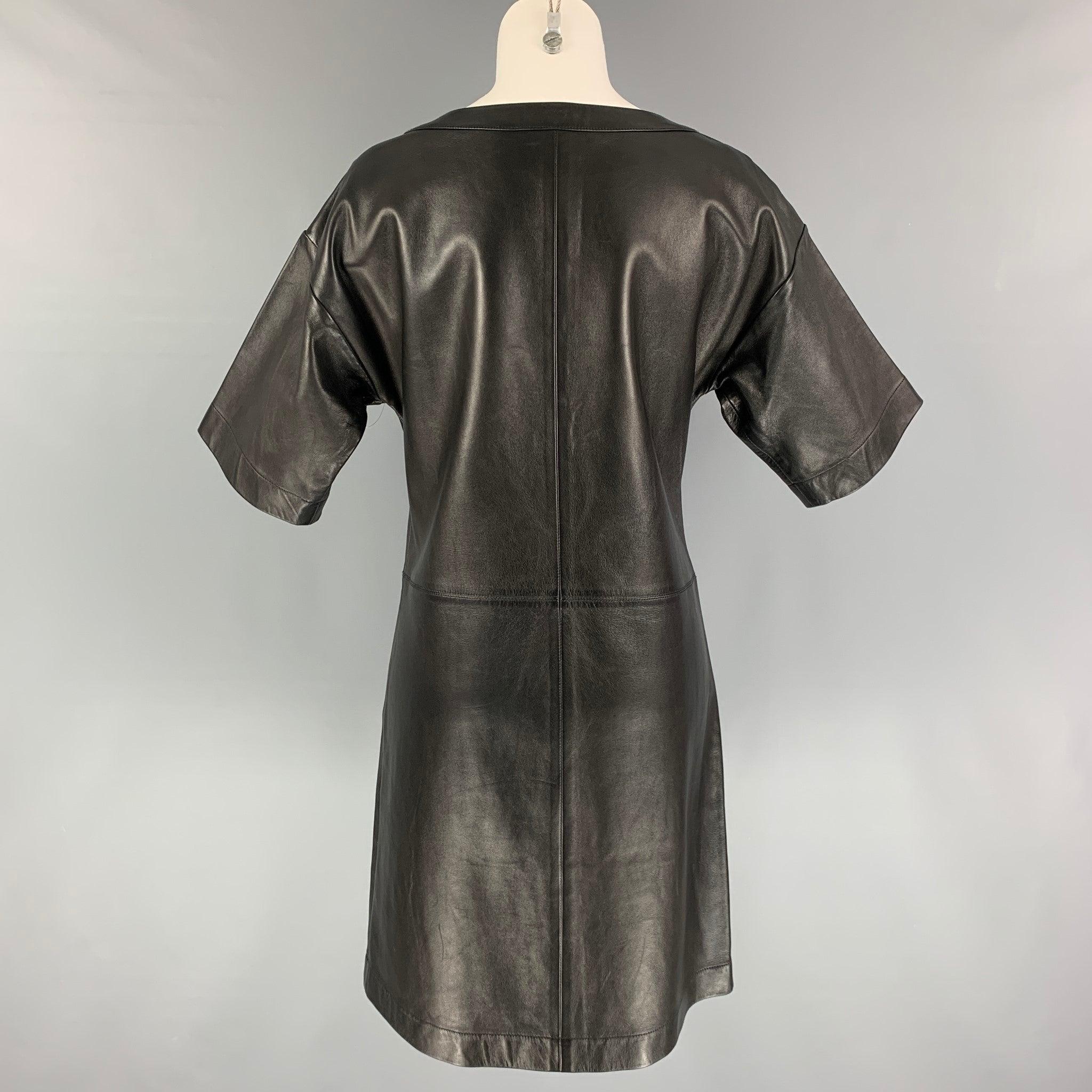 MICHAEL KORS Size 4 Black Leather Short Sleeve Below Knee Dress In Good Condition For Sale In San Francisco, CA