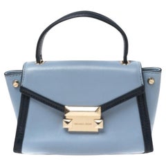 Michael Kors - Mini sac Whitney à poignée en cuir bleu bicolore