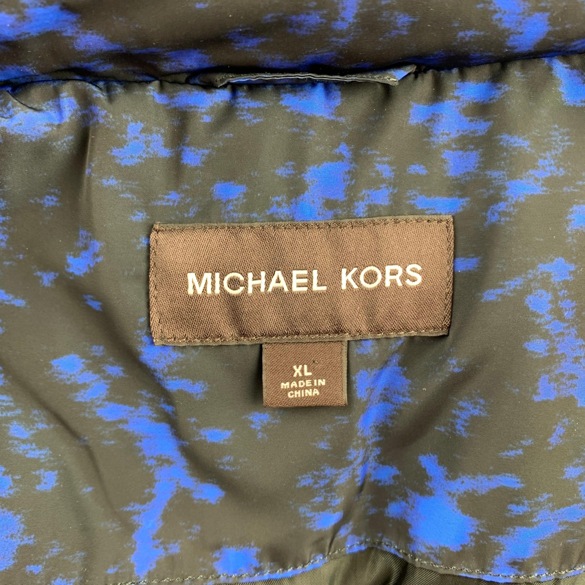 MICHAEL KORS Weather Engineered Size XL Black & Blue Print Polyester Hooded Park 2