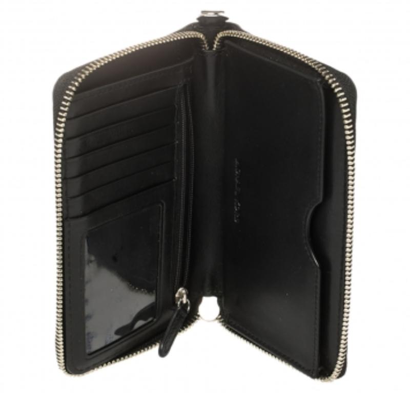 Michael Kors White/Black Quilted Leather Wristlet Wallet For Sale 5
