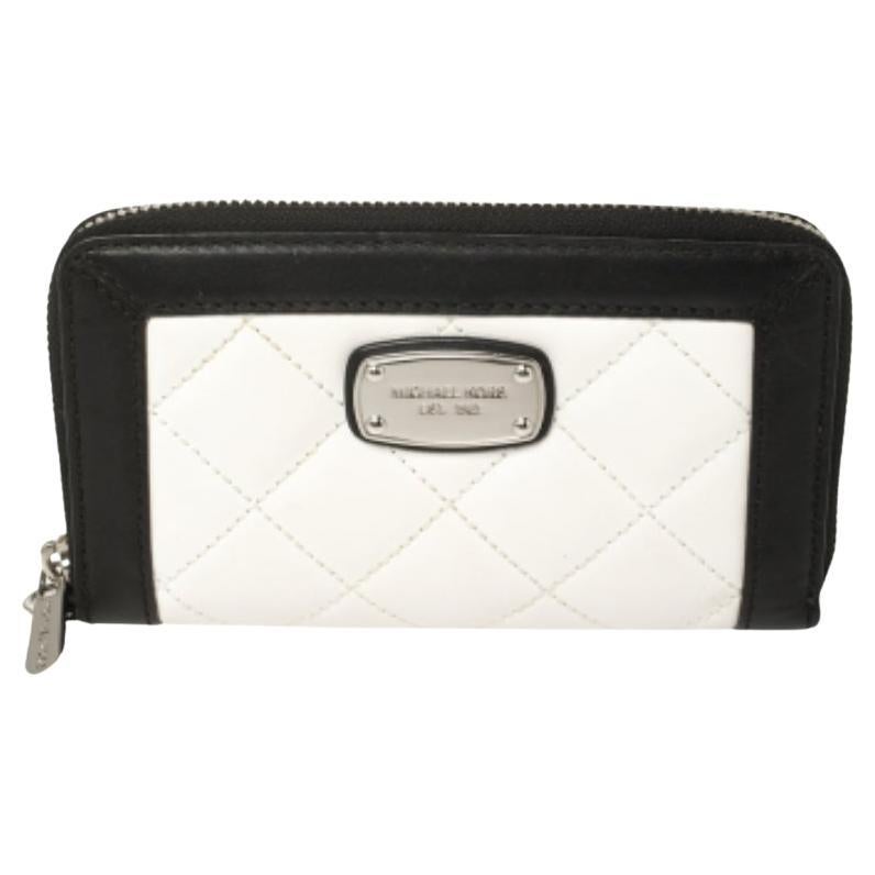 Michael Kors White/Black Quilted Leather Wristlet Wallet For Sale
