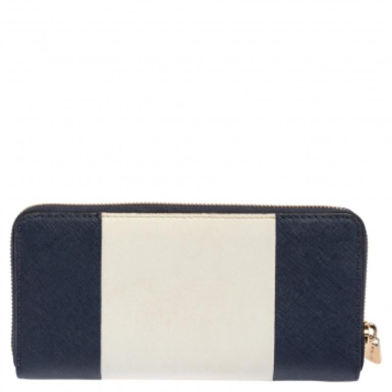 Michael Kors White/Blue Leather Jet Set Zip Around Wallet In Fair Condition For Sale In Dubai, Al Qouz 2