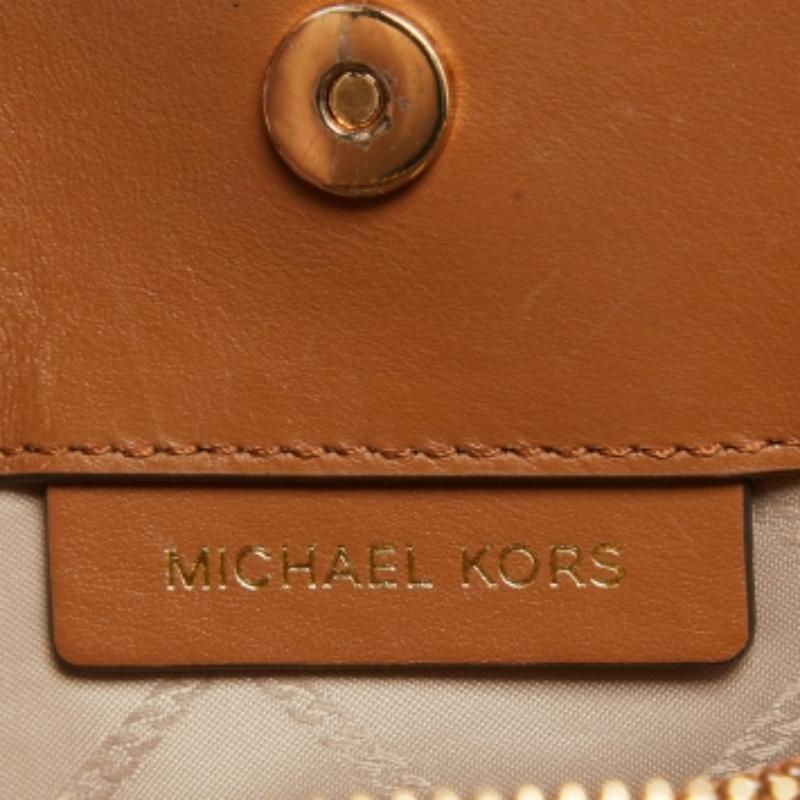 Michael Kors Tote Susan Small de piel y lona revestida blanco/marrón Signature en venta 5