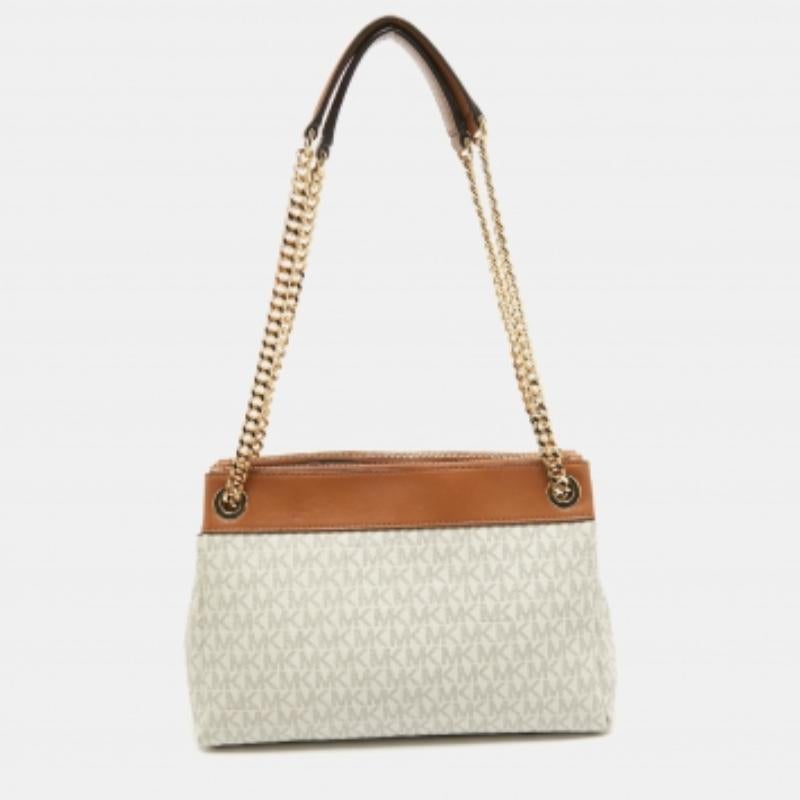 Conocida por crear diseños elegantes, sofisticados y atemporales, es una marca en la que merece la pena invertir. Los bolsos que salen del atelier de esta marca son exquisitos. Este bolso de mano no es diferente. Se ha fabricado con materiales de