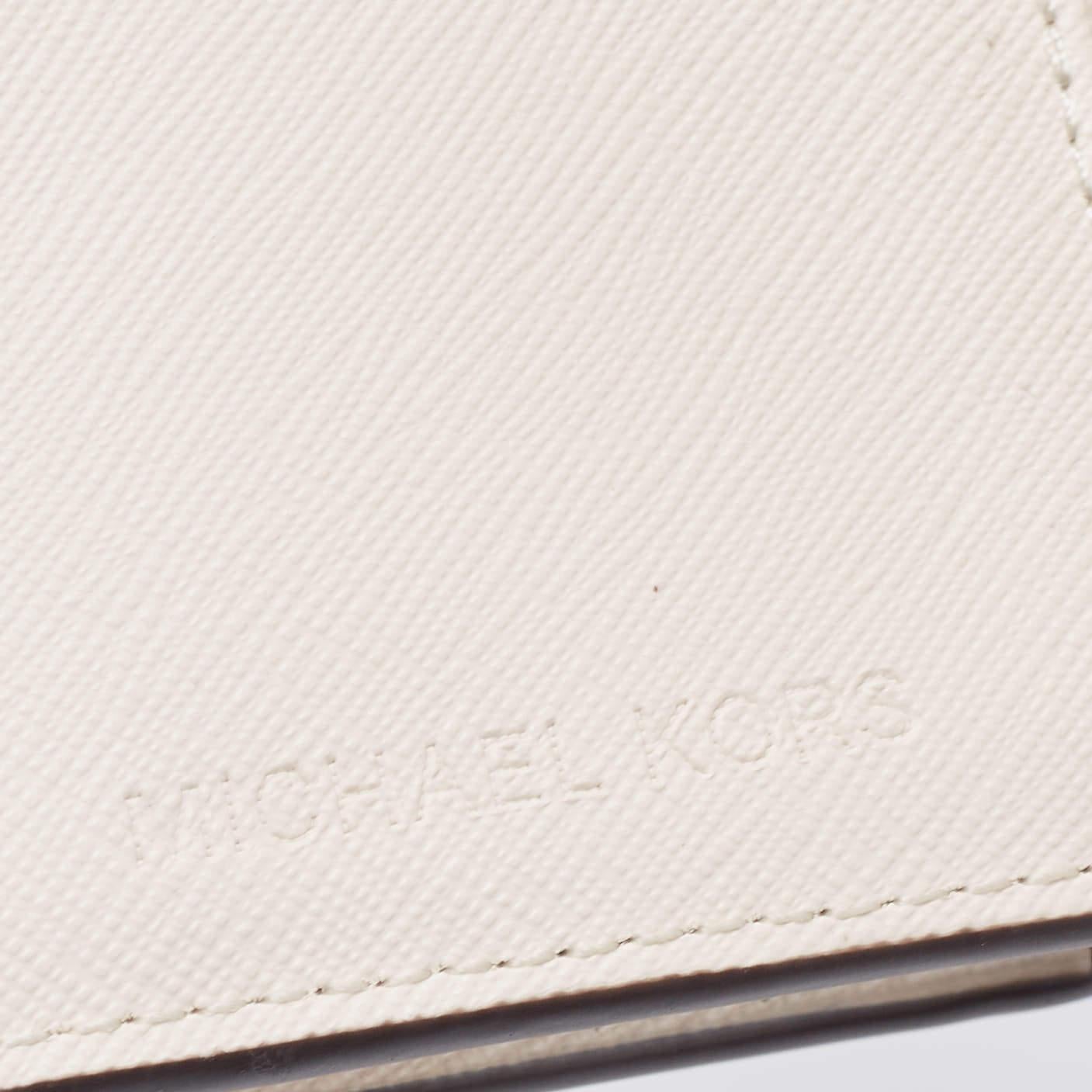 Michael Kors White Saffiano Leather Travel Jet Set French Wallet 2