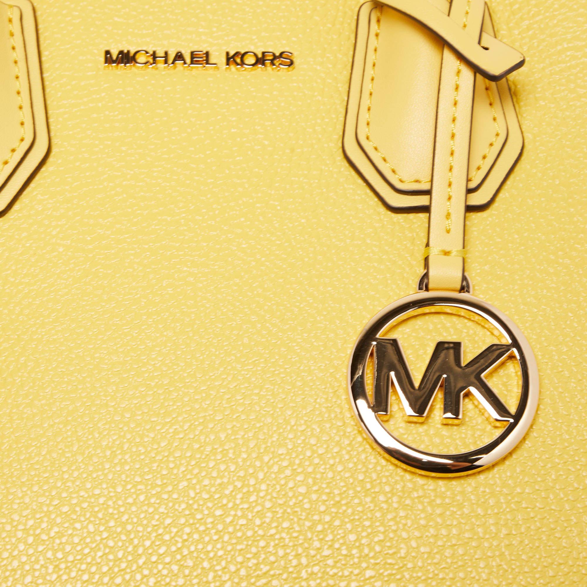 Michael Kors Yellow Leather Mercer Tote In New Condition For Sale In Dubai, Al Qouz 2