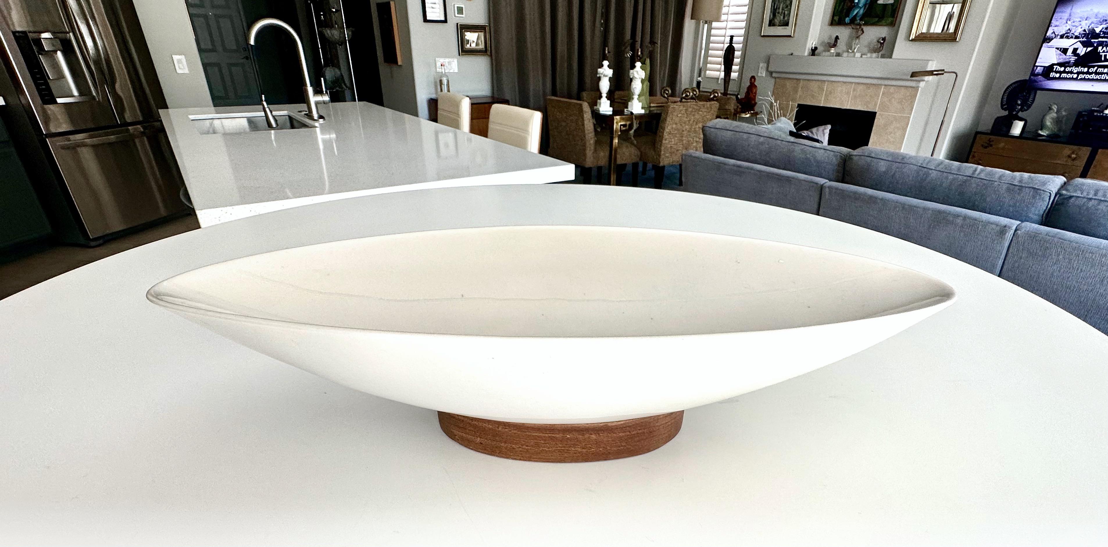 Michael Lax Tazón ovalado Hyalyn 