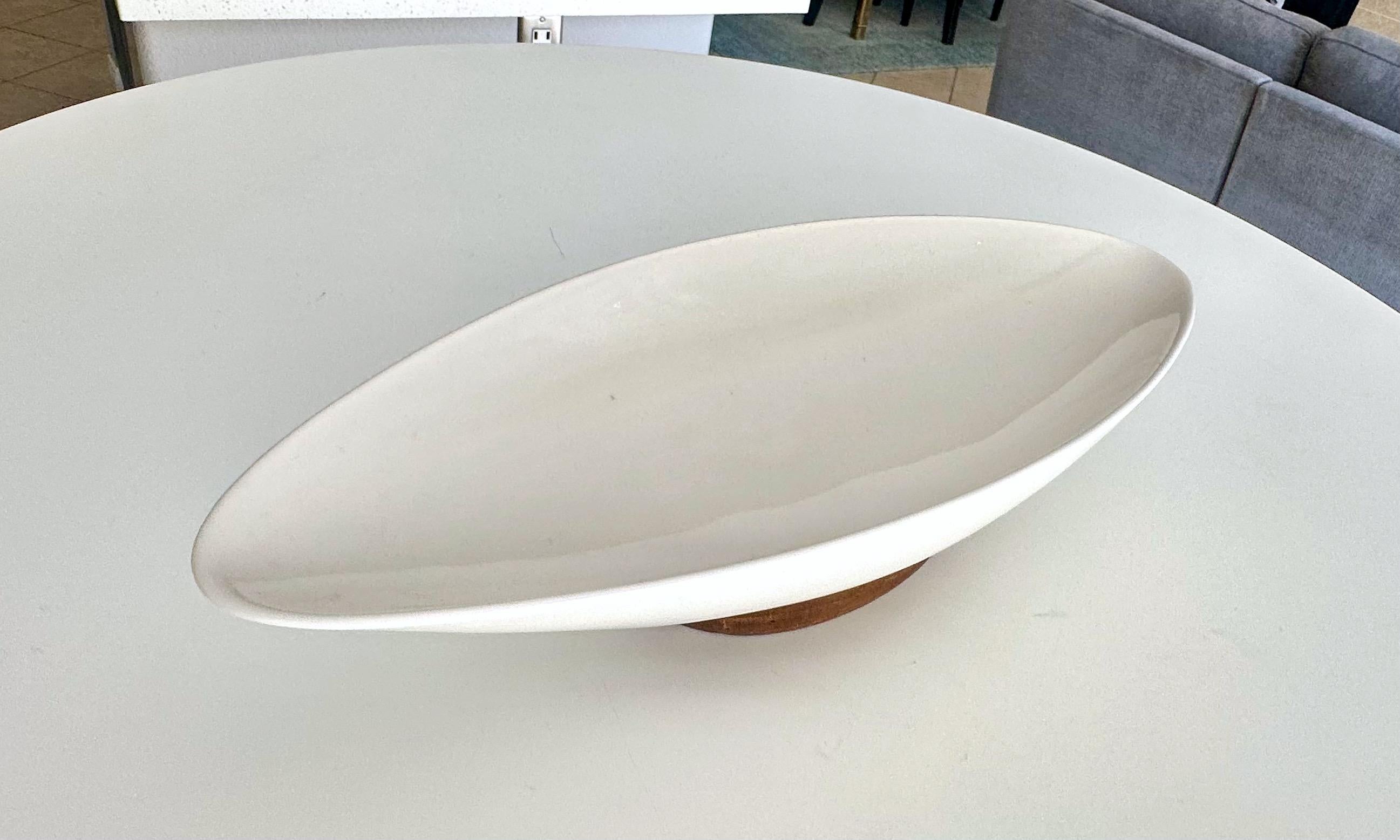 Michael Lax Tazón ovalado Hyalyn 