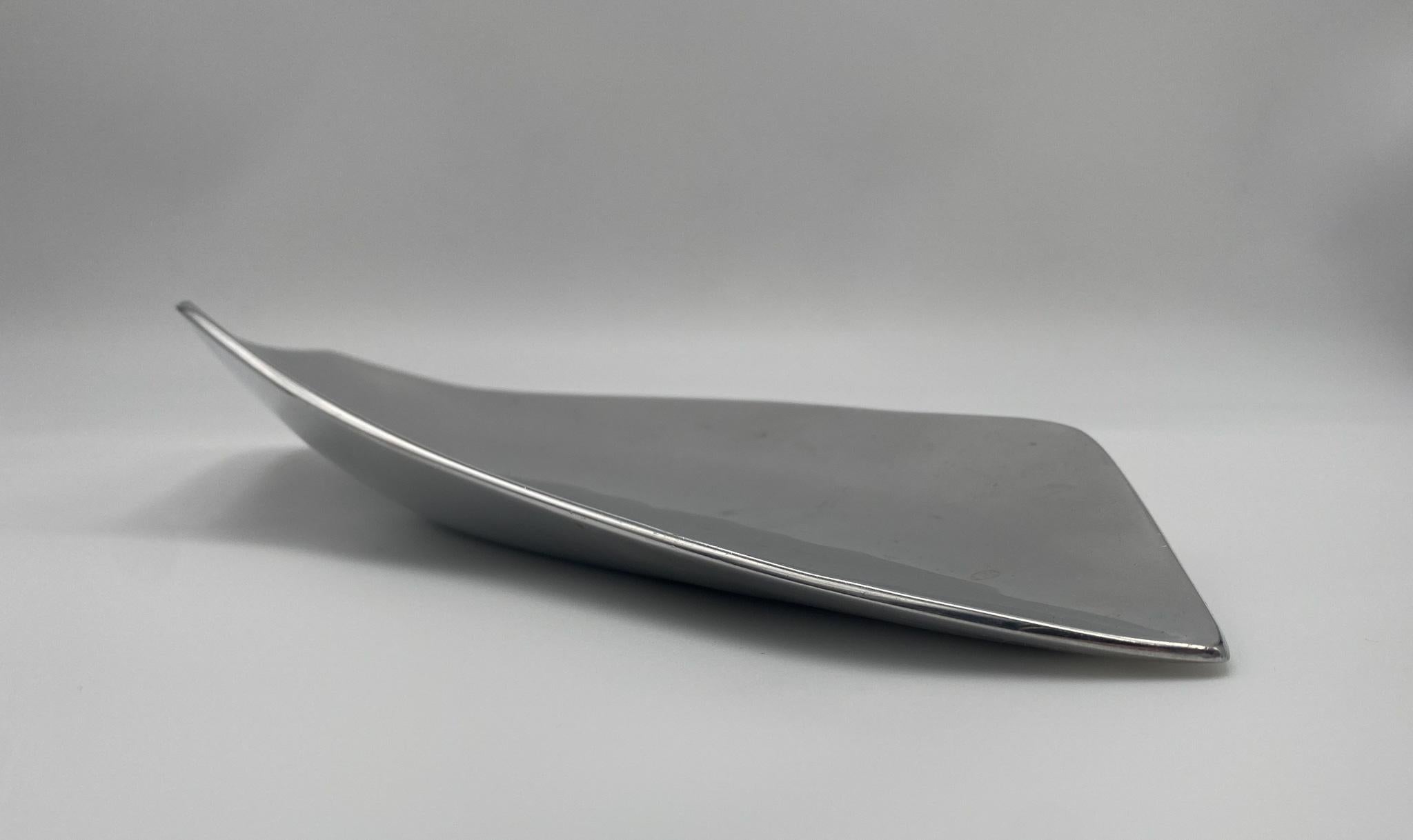 Michael Lax Sculptural Polished Aluminum Bowl for Grainware, 1980's  In Good Condition For Sale In Costa Mesa, CA
