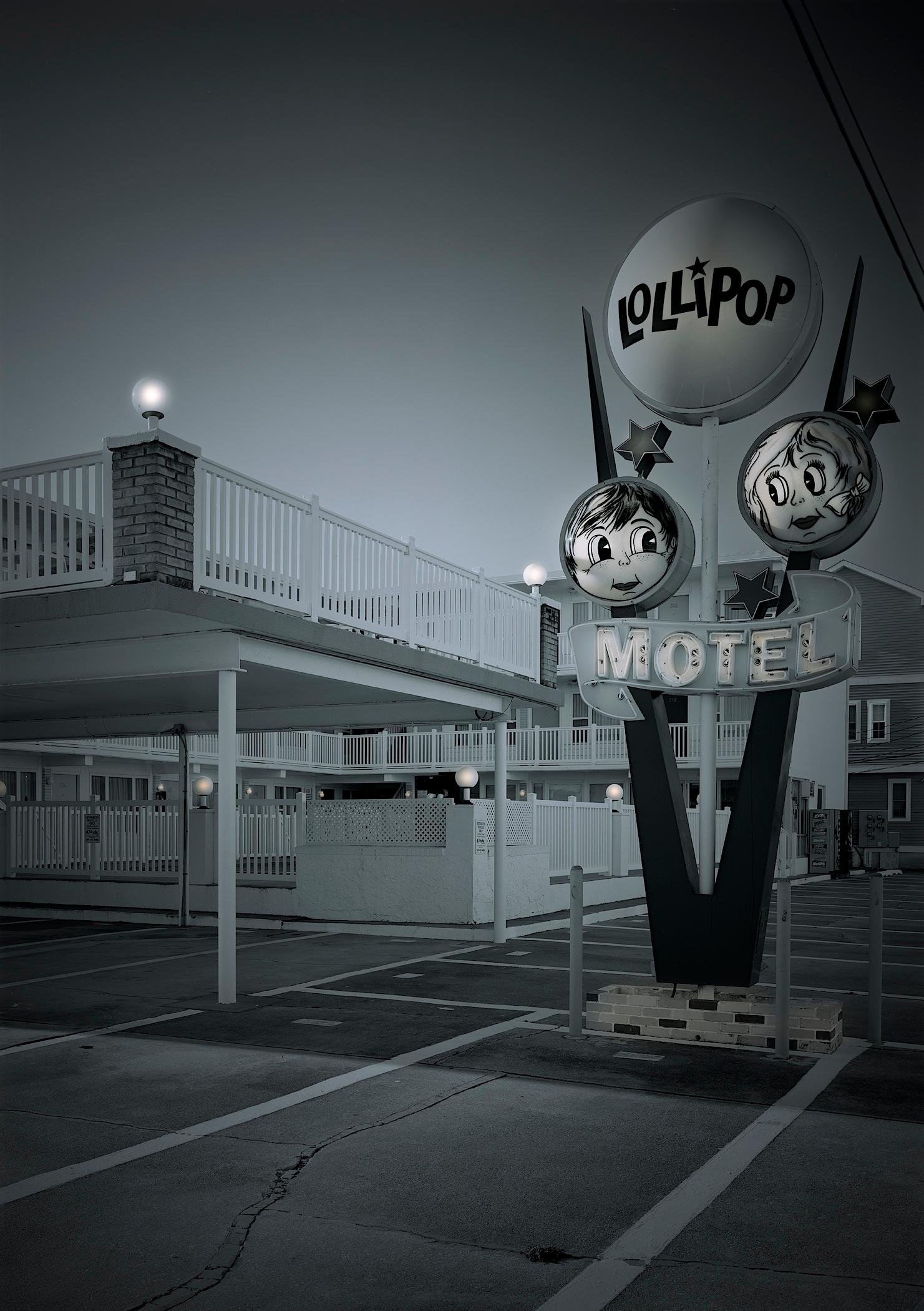 Series: Afterlife-New Jersey Shore

Print Type: Selenium, Sepia, & Iron Toned Gelatin Silver 
Printed on Bergger Prestige Fiber Based Paper
Matted & Mounted 8ply Museum Board

Available Sizes:
22" x 28" Edition of 3 + 1 AP
32" x 40"	Edition of 10 +