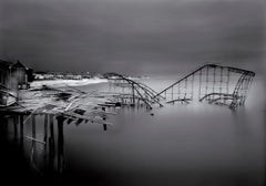 Michael Massaia – The Casino Pier-Post Hurricane Sandy, 2012, gedruckt nach dem Hurrikan