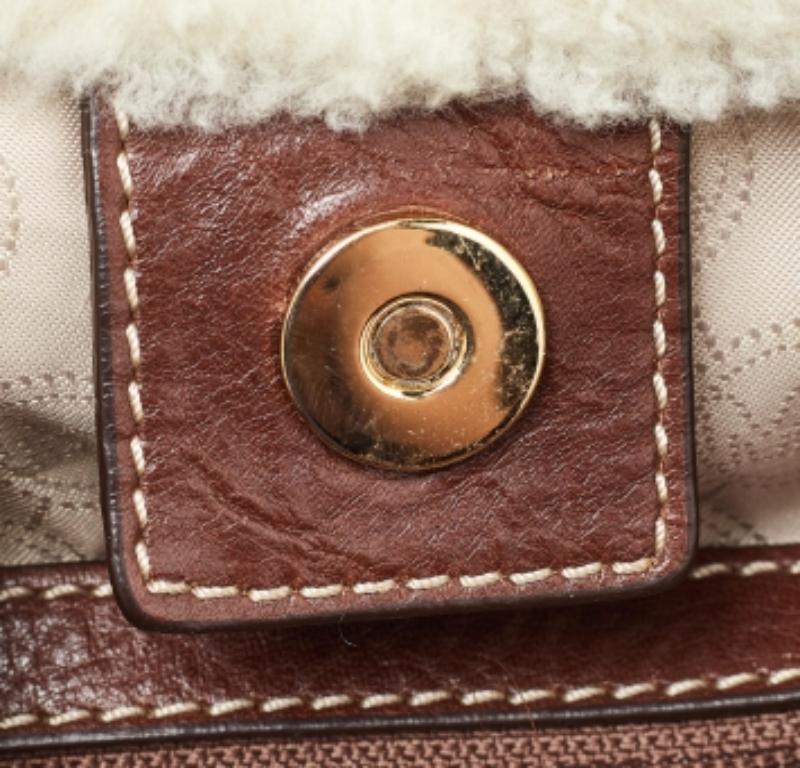 MICHAEL Michael Kors Bolso Bucket de Ante y Piel de Oveja Beige/Marrón en venta 6