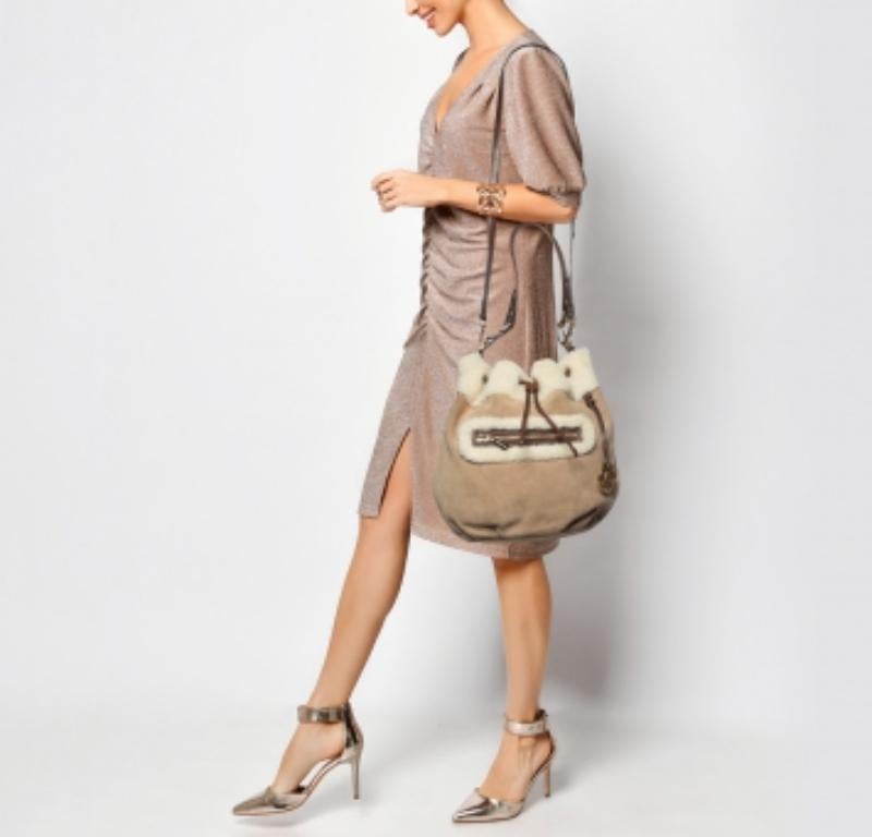 MICHAEL Michael Kors Bolso Bucket de Ante y Piel de Oveja Beige/Marrón en venta 3