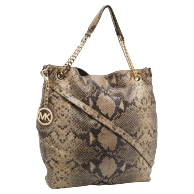 MICHAEL Michael Kors - Sac à bandoulière Cynthia en cuir beige gaufré façon peau de serpent