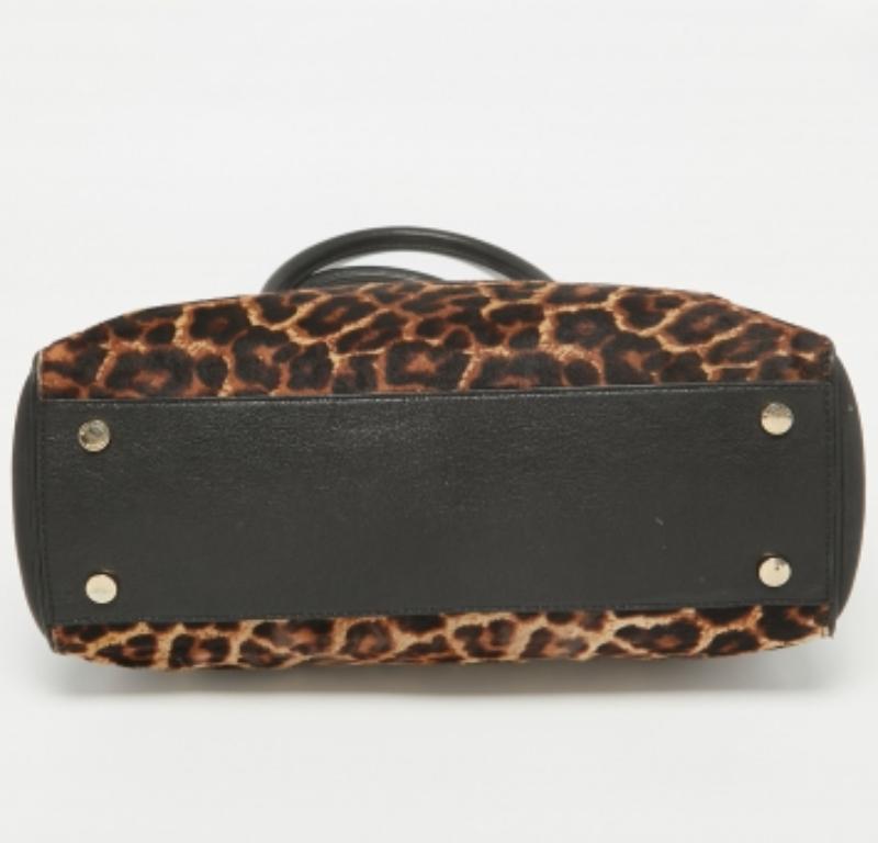 Michael Kors - Tote Astrid in pelle e pelliccia di vitello con stampa leopardo nero/marrone In condizioni discrete in vendita a Dubai, Al Qouz 2
