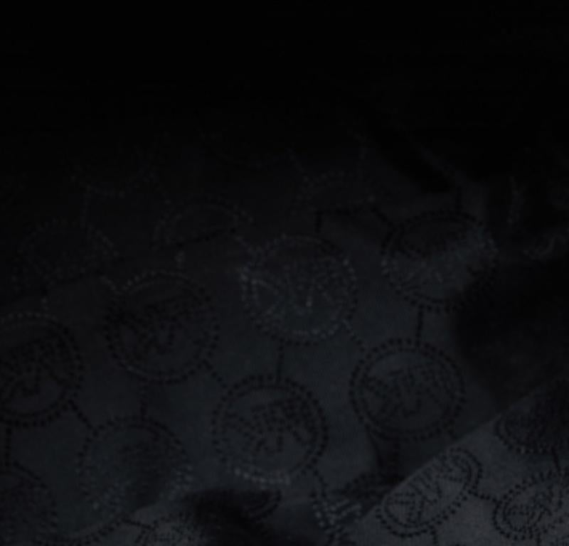 Nero Michael Kors Borsa a tracolla Jet Set in pelle nera in vendita