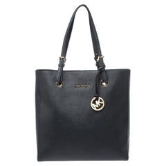 MICHAEL Michael Kors Schwarzes Leder- Jet-Set-Tasche