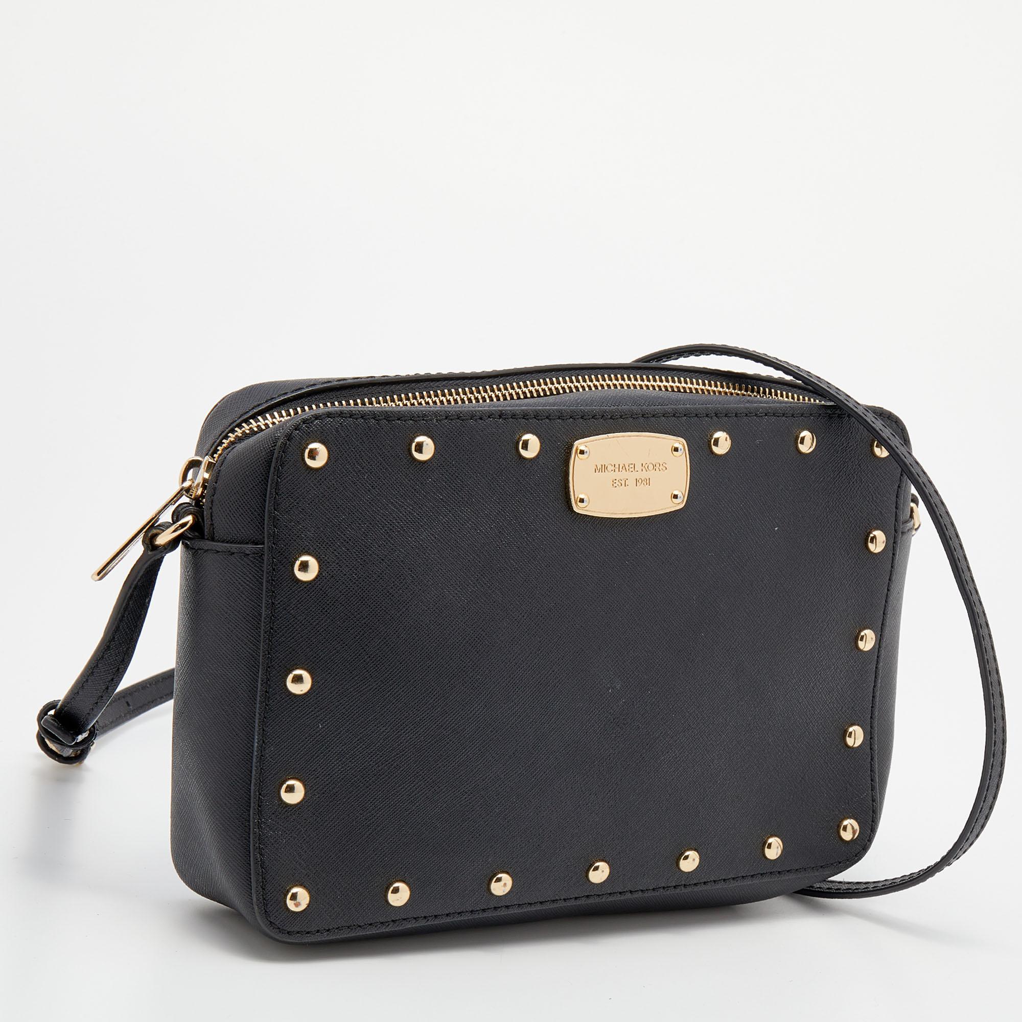 MICHAEL Michael Kors Black Leather Sandrine Stud Crossbody Bag In Excellent Condition In Dubai, Al Qouz 2