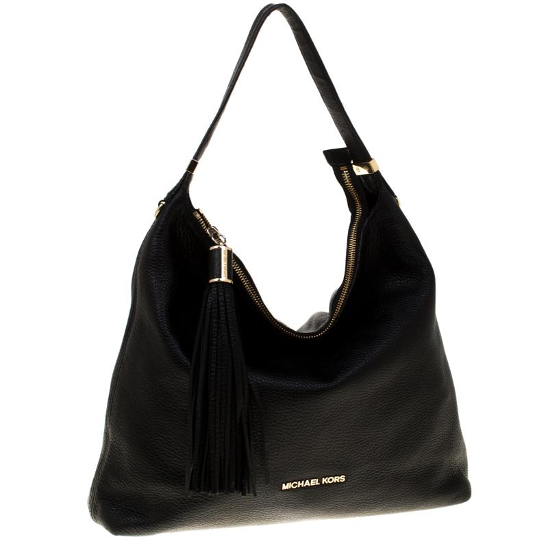 Michael Michael Kors Black Leather Tassel Hobo In Good Condition In Dubai, Al Qouz 2