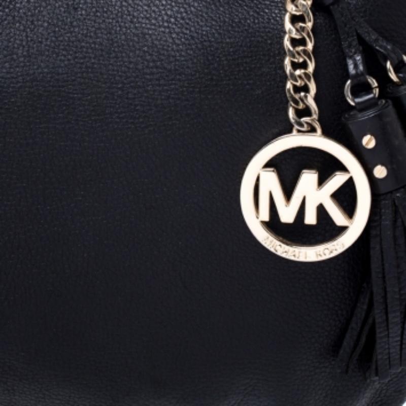 Michael Kors - Borsa con nappe in pelle nera in vendita 1