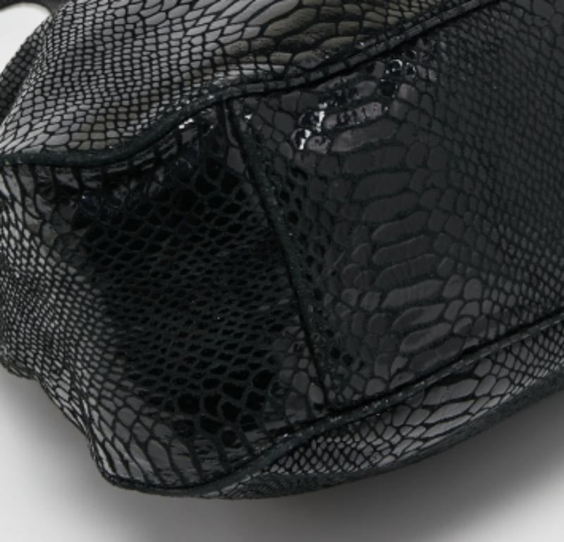 Nero Michael Kors - Hobo Fulton in pelle nera goffrata con pelle di serpente in vendita