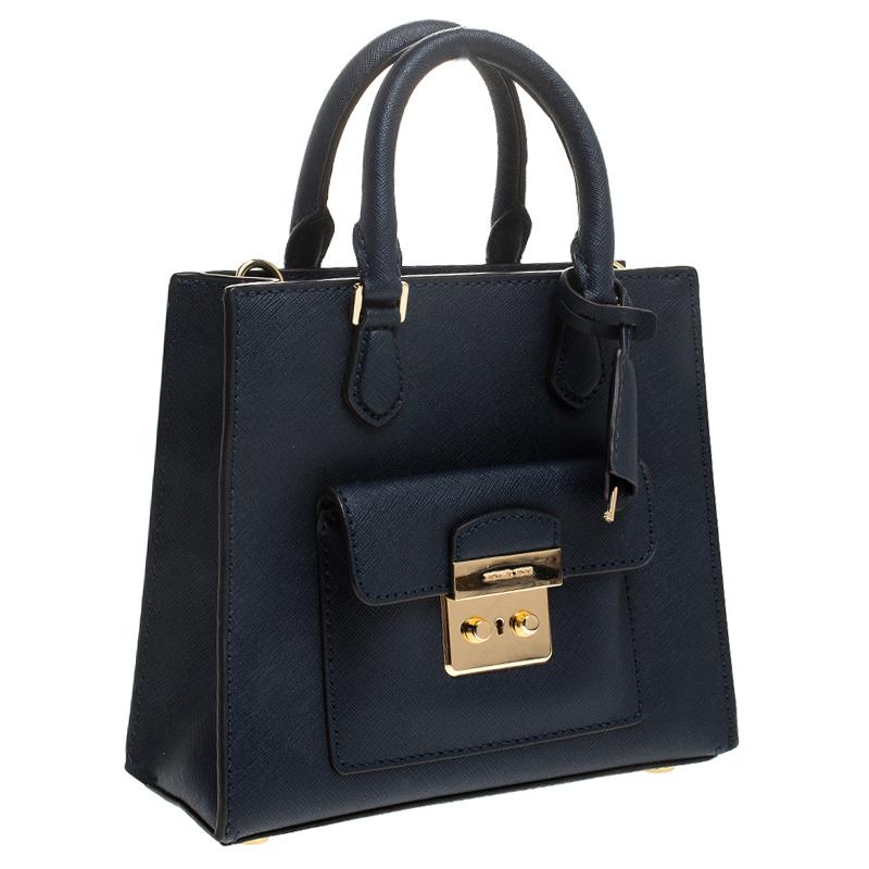 MICHAEL Michael Kors - Sac cabas Bridgette en cuir bleu Saffiano Bon état à Dubai, Al Qouz 2