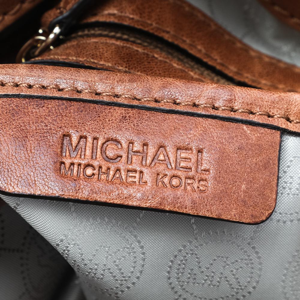 MICHAEL Michael Kors Braunes Leder mit Nieten Uptown Astor Hobo 3