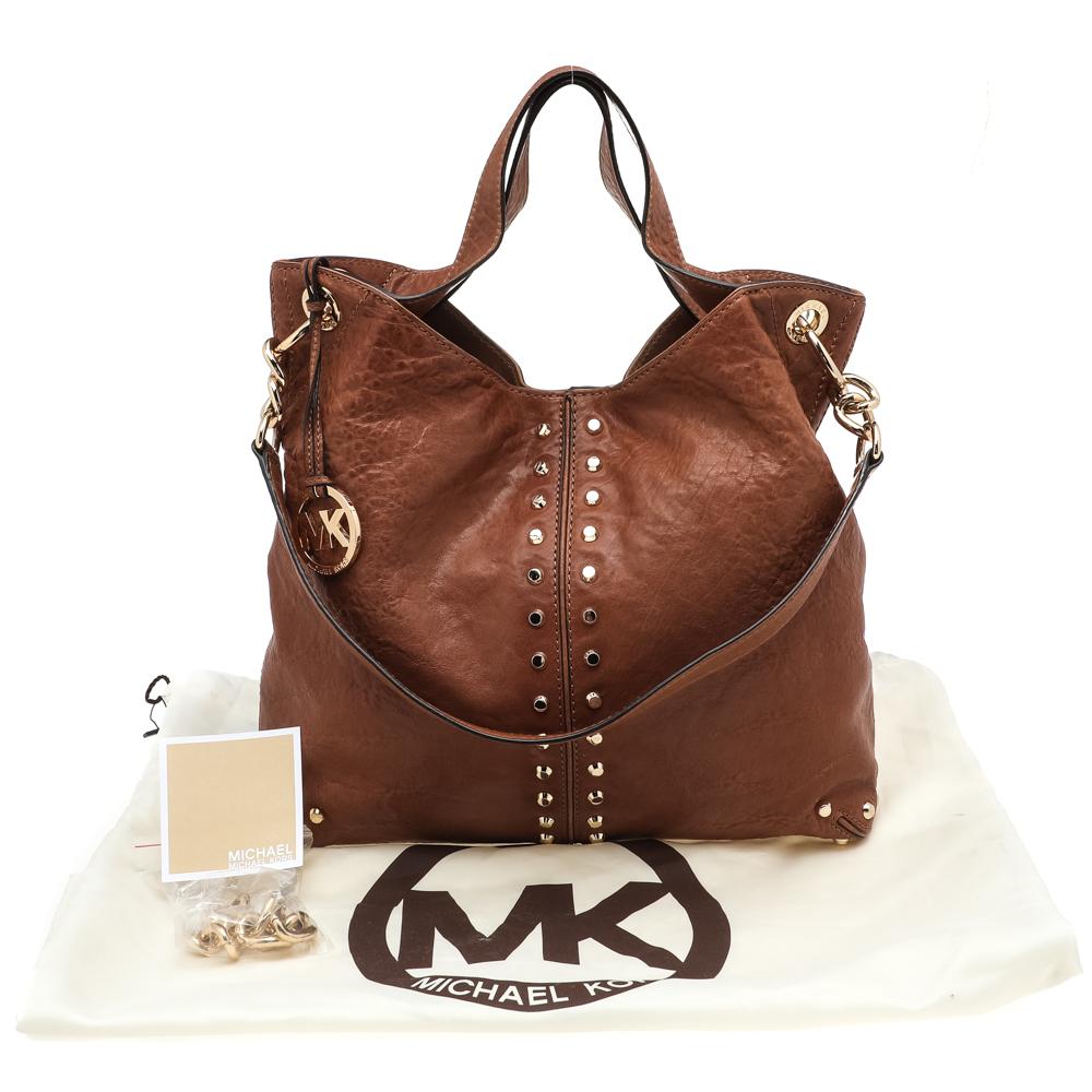 MICHAEL Michael Kors Braunes Leder mit Nieten Uptown Astor Hobo 4