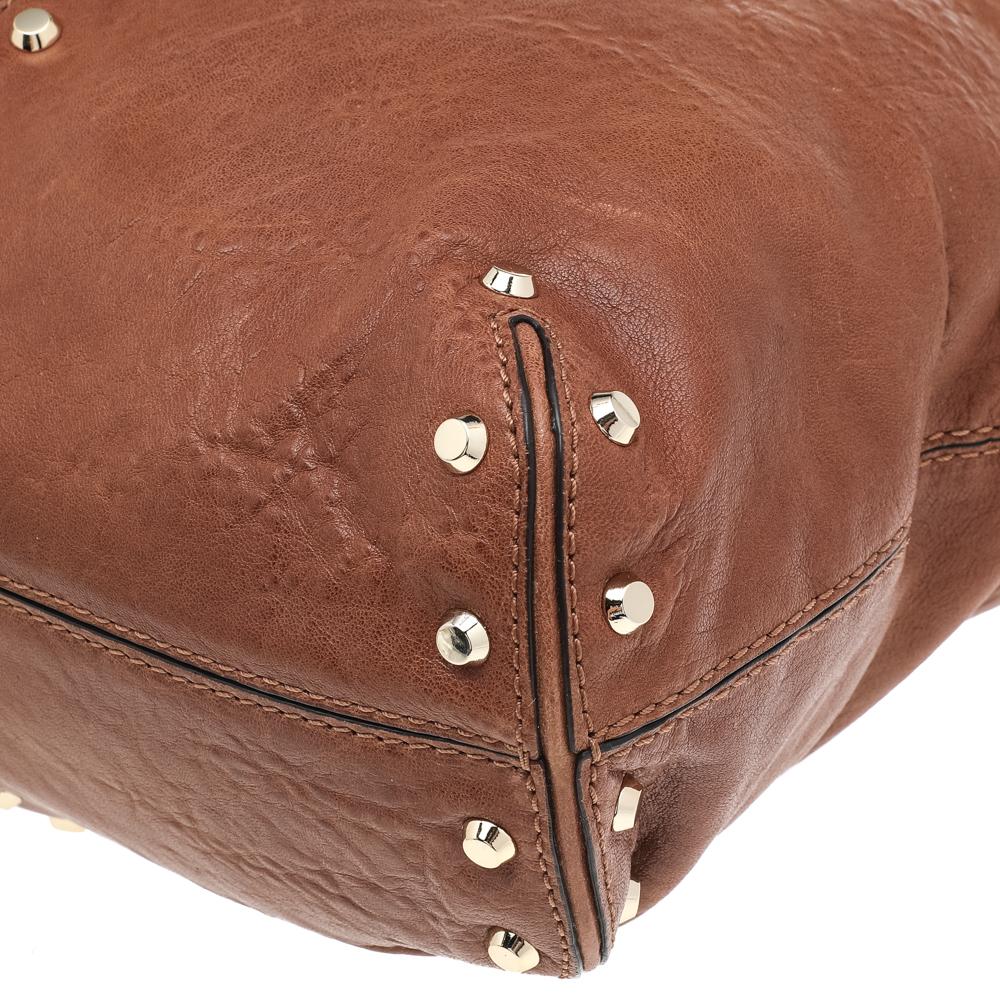 MICHAEL Michael Kors Braunes Leder mit Nieten Uptown Astor Hobo 1