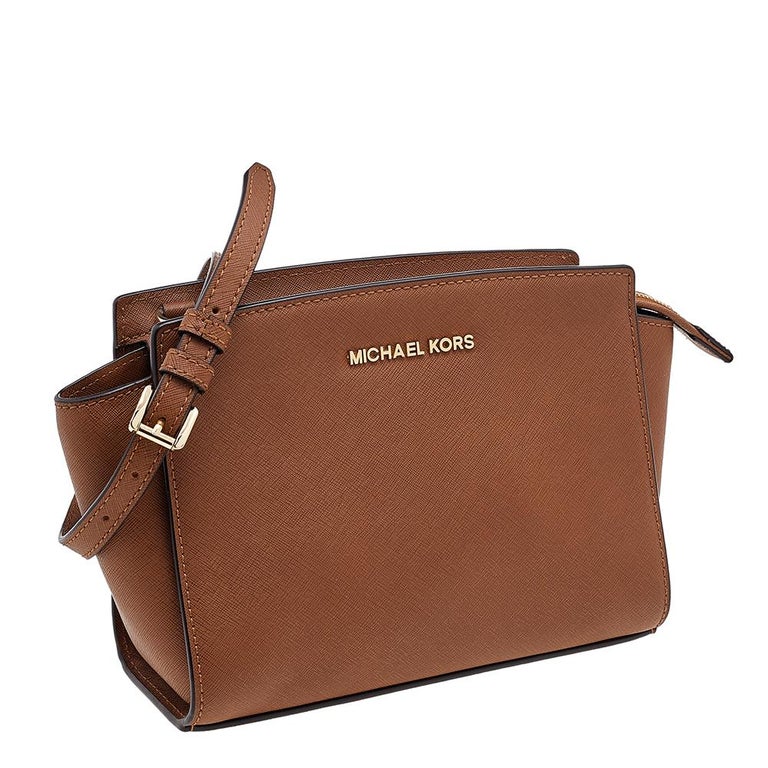MICHAEL Michael Kors Brown Saffiano Leather Small Selma Crossbody Bag For  Sale at 1stDibs