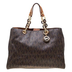 MICHAEL Michael Kors Brown Signature Coated Canvas Medium Cynthia Tote For  Sale at 1stDibs | cynthia signature, michael kors coated canvas, michael  kors shell bag