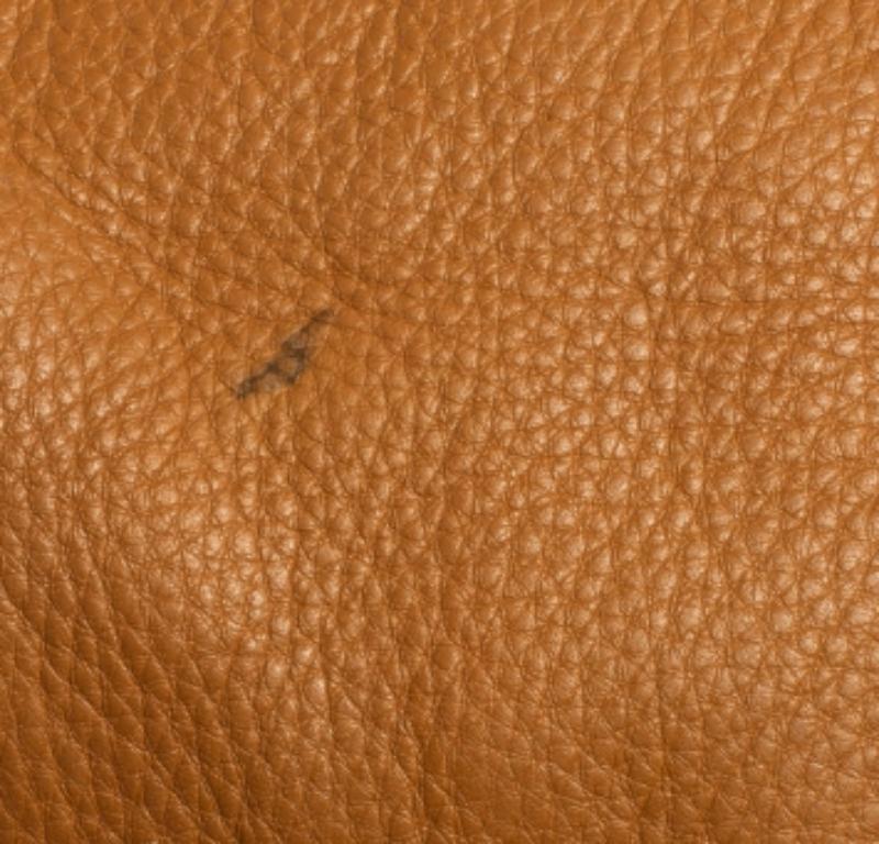 Women's MICHAEL Michael Kors Caramel Brown Leather Logo Zip Hobo For Sale