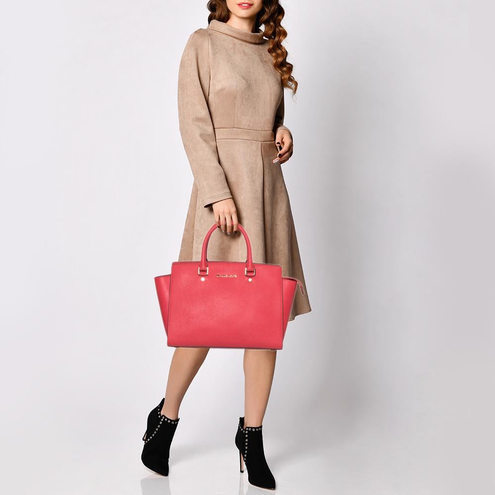 MICHAEL Michael Kors Koralle Rosa Saffiano Leder Große Selma Tote (Pink)