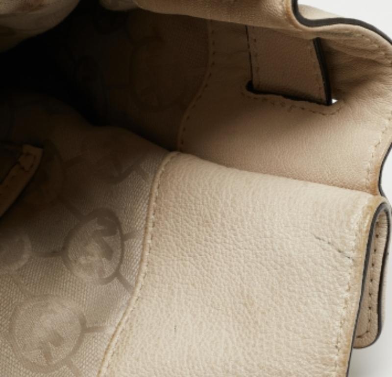 Michael Michael Kors - Tote grande Hamilton Nord Sud in pelle beige chiaro in vendita 2