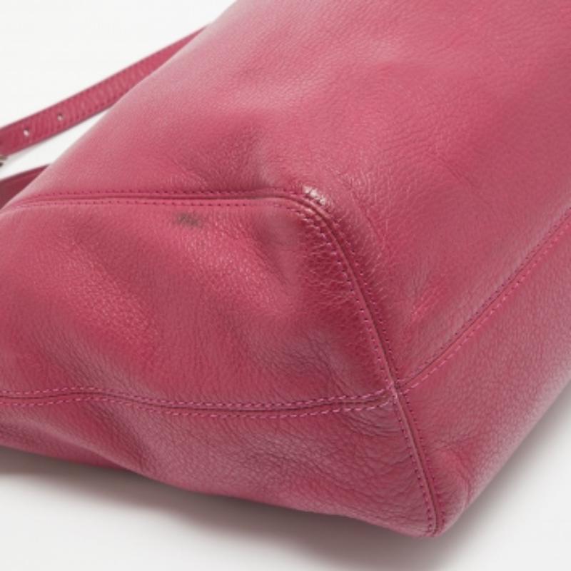 MICHAEL Michael Kors Bolso con cadena de piel magenta Marrón en venta