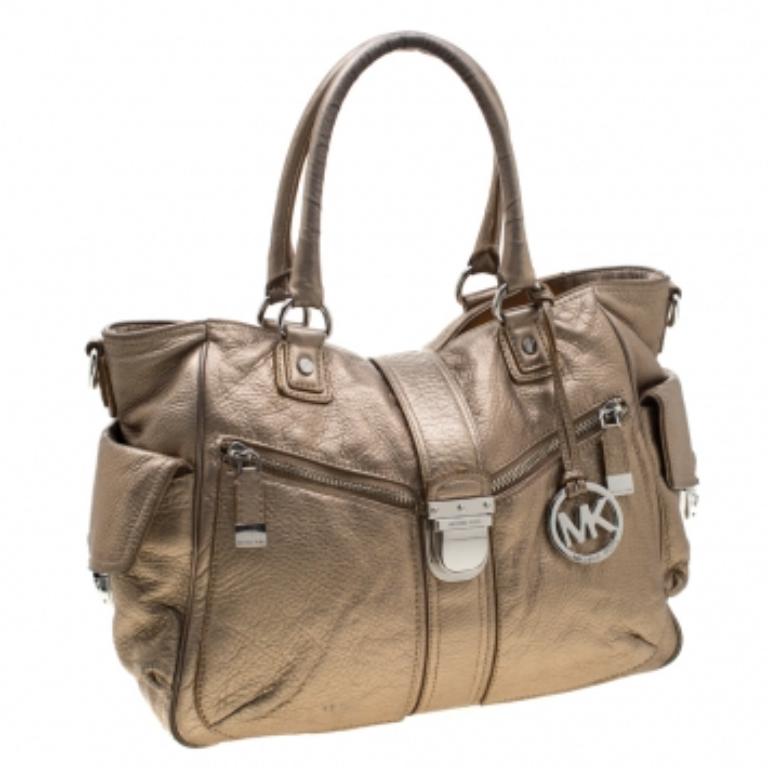 Michael Kors - Borsa in pelle oro metallizzato in vendita 3